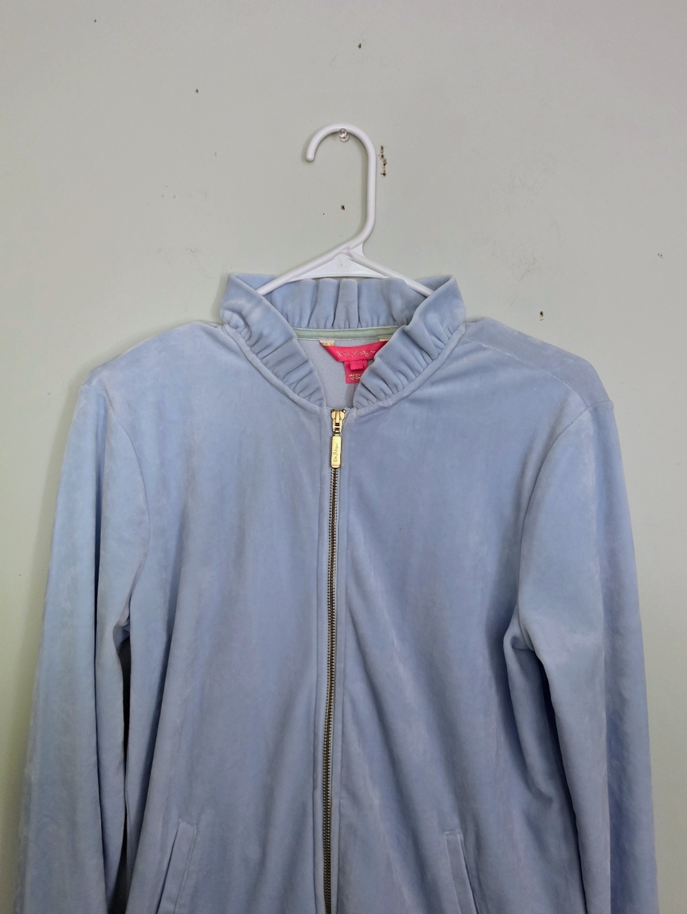 NWT Lilly Pulitzer Pale Blue Velour Jacket & Sweatpant Set - Picture 4 of 16